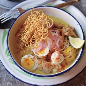 Naomi Duguid’s Fried Noodles