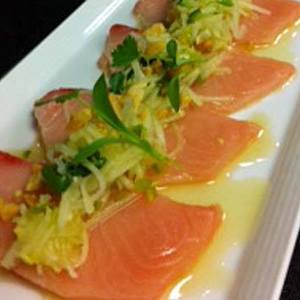 Hamachi Green Papaya Salad Recipe