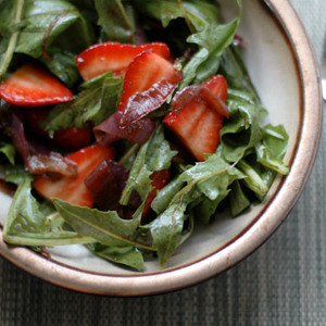The Crisper Whisperer: Dandelion, Strawberry, and Balsamic Onion Salad Recipe