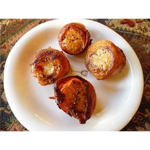 Pan Seared Diver Scallops Wrapped In Prosciutto