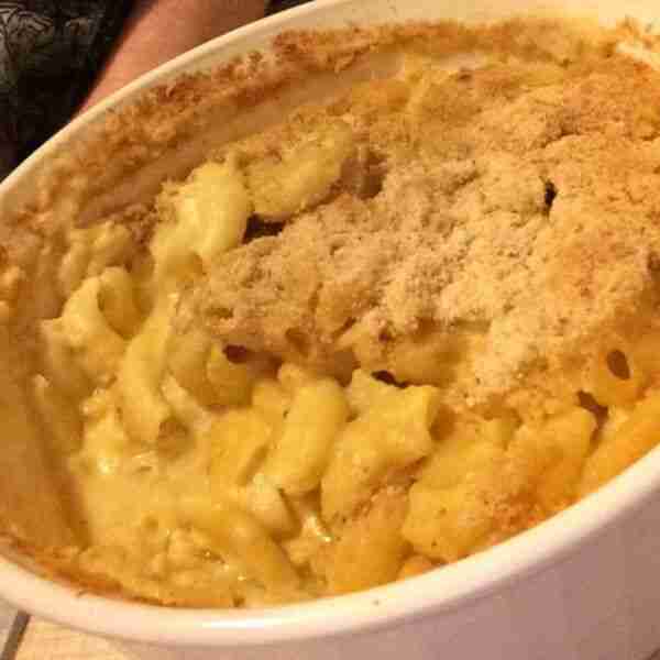 Homemade macaroni & cheese