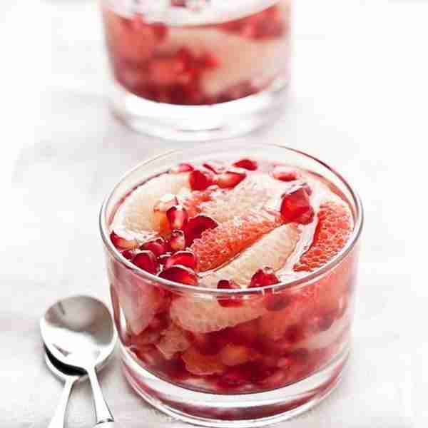 Grapefruit And Pomegranate In White Tea Jelly