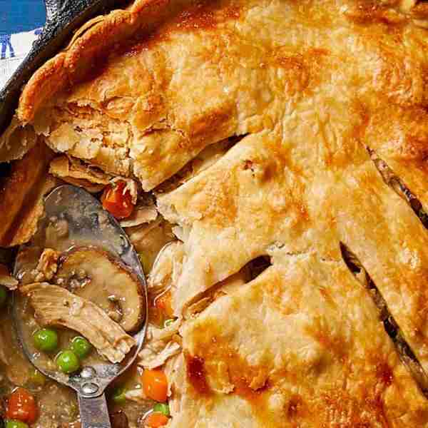 Skillet Chicken Potpie