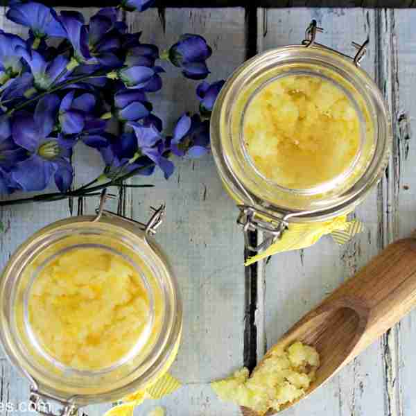 Homemade Lemon Body Scrub