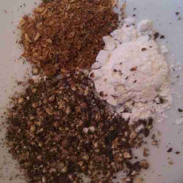 Double Pepper Scallops on Asparagus