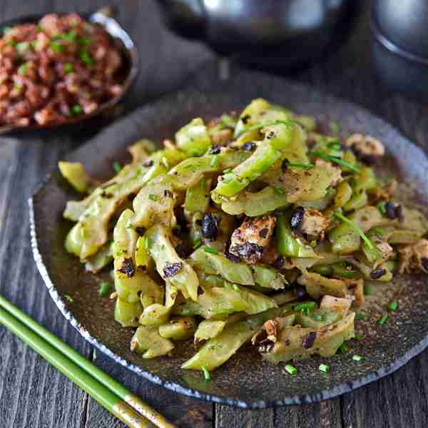 Stir-Fried Bitter Melon with Chicken and Black Beans
