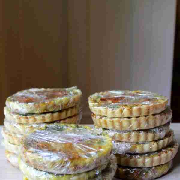 Individual Quiche with Bacon, Spinach, Mozzarella