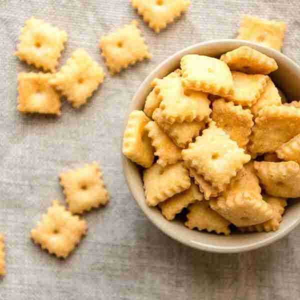 Homemade Cheez-Its