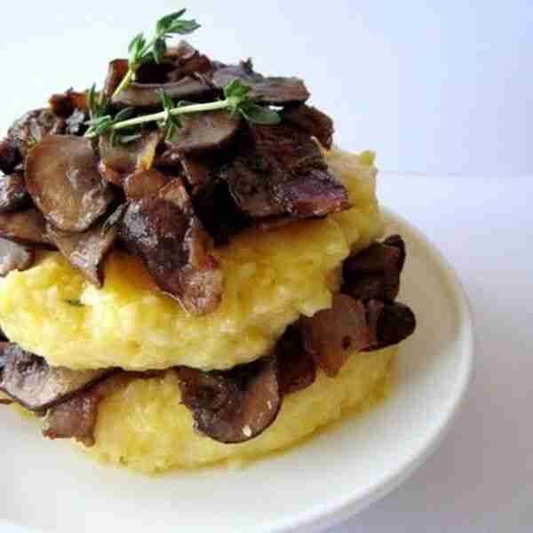 Polenta with mushrooms, bacon and onions