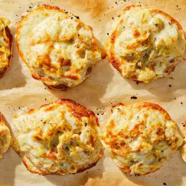 Cheesy Artichoke Melts With Crushed Nori