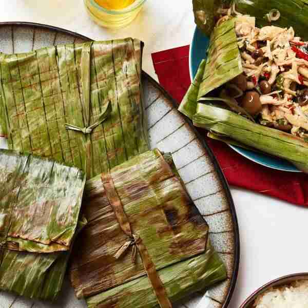 Baoshao Mushrooms (Mushrooms Grilled in Banana Leaves)