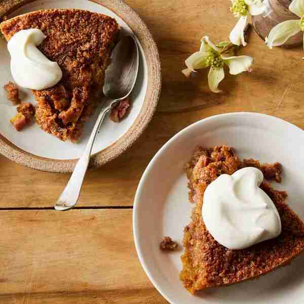 Rhubarb Bread Crumb Cake