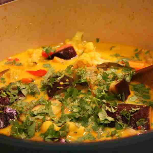 Eggplant yellow curry