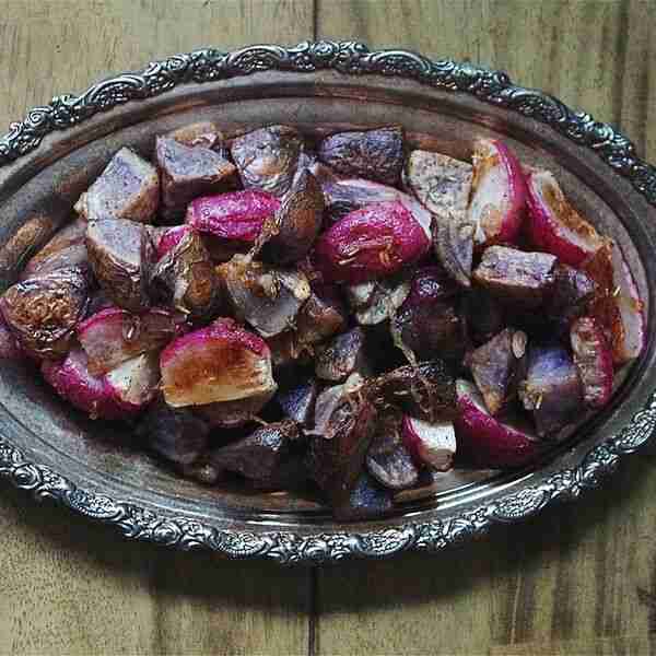 ROASTED RADISHES & POTATOES W/ CINNAMON & SHALLOTS