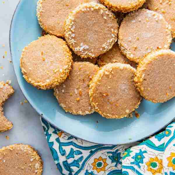 Keto Snickerdoodle Shortbread Cookies