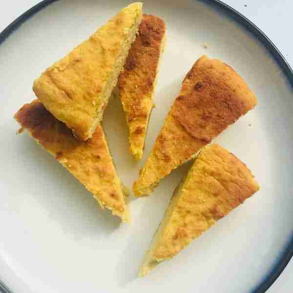 Low-Carb Keto-Friendly Olive Oil Cake