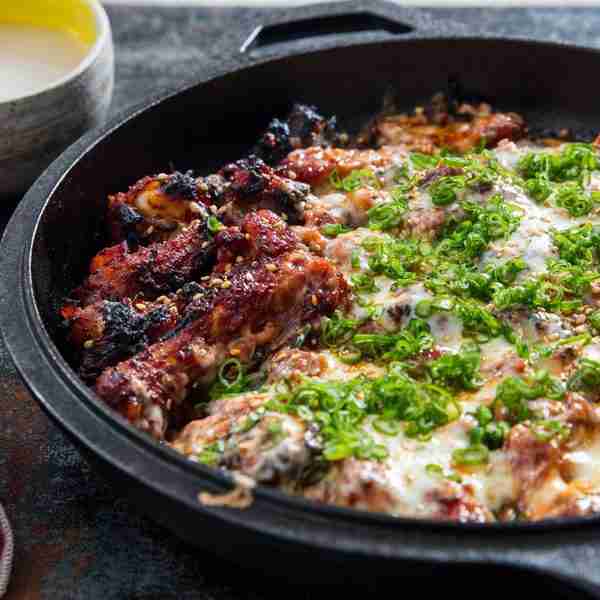 Korean-Style Fire Chicken (Buldak) With Cheese Recipe