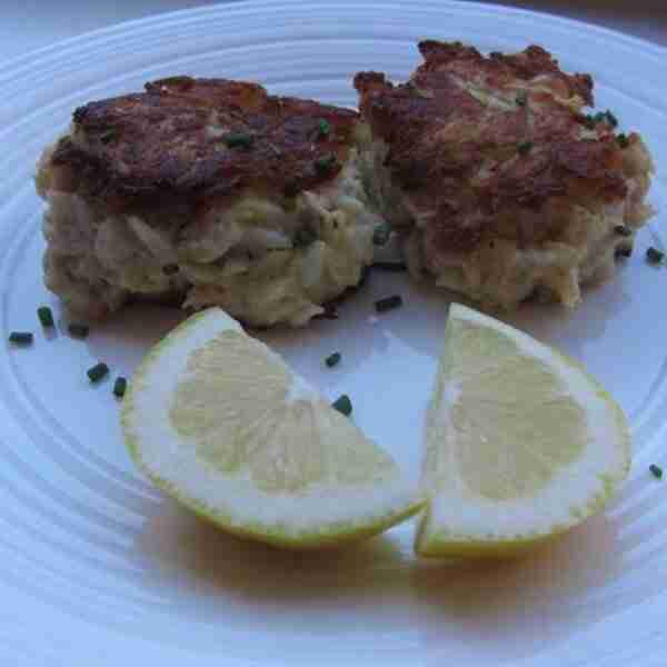 Maryland-Style Crab Cakes