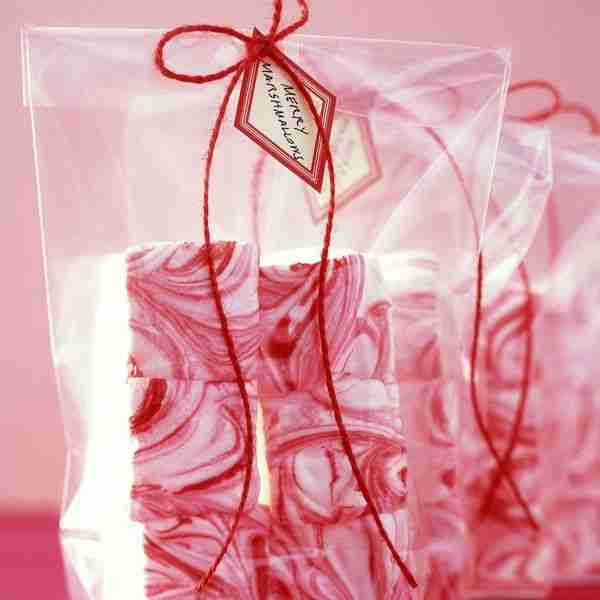 Homemade Candy-Cane Marshmallows