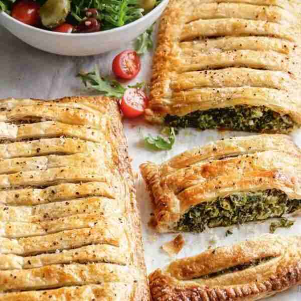 Easy spinach and ricotta pies