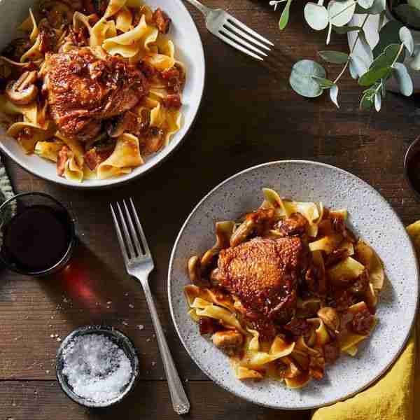 Instant Pot Chicken in Red Wine Sauce