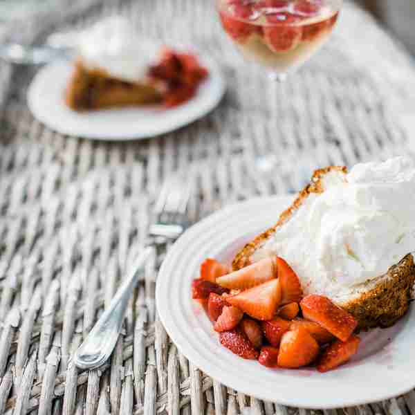 Easy Strawberry Shortcake