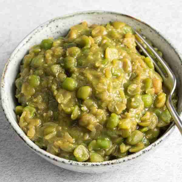 Easy Traditional British Mushy Peas