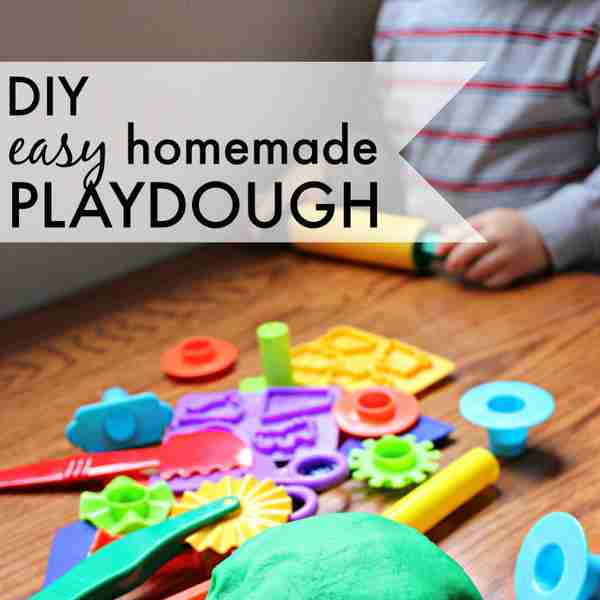 DIY Easy Homemade Playdough
