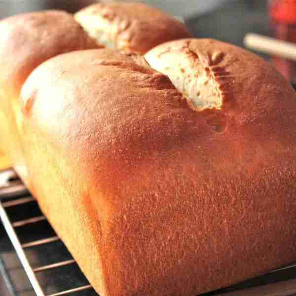 White Sandwich Bread Loaf