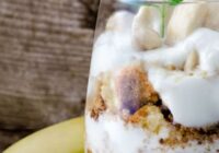 Banana Pudding Layered With Graham Cracker Crumbs