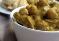 Easy Beef and Chickpea Curry (pressure cooker or not)