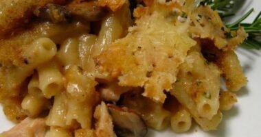 Comforting Tuna Noodle Casserole