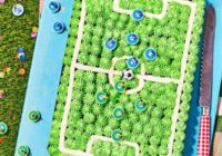Football pitch party cake
